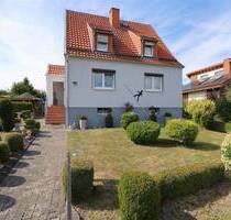 Charmantes Einfamilienhaus mit Traumgarten - Hessisch Lichtenau