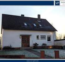 Modernisiertes Einfamilienhaus mit großem Garten, stilvoller Terrasse und Garage in Holzminden