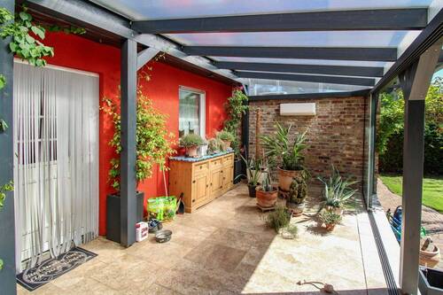 10. Terrasse, überdacht mit Schiebeelementen - 