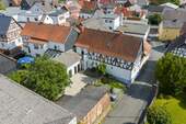 02_Rückansicht - 8 Zimmer Einfamilienhaus zum Kaufen in Schöffengrund