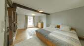 06_Schlafzimmer - 