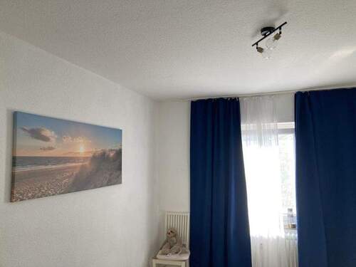 Schlafzimmer - 2 Zimmer Etagenwohnung zur Miete in Bremerhaven