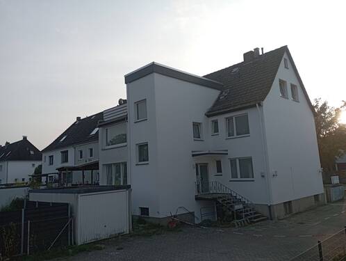 Burgwedeler Str. 42 Eingang Foto 3.jpg - 3 Zimmer Büro in Hannover