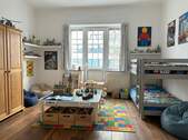 Kinderzimmer (Staged) - 