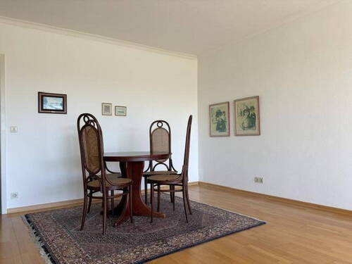 Das Wohnzimmer - 2 Zimmer Etagenwohnung zum Kaufen in Hamburg