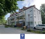 Hausansicht - Verlockende Familienwohnung mit zwei Balkon... Bad mit Wanne und Dusche!