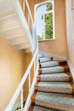 Treppenhaus zum 1. OG - 