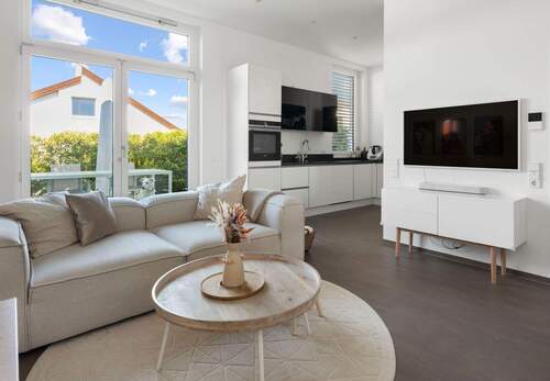 Küche/Wohnen 2 Zimmer EG-Wohnung - 