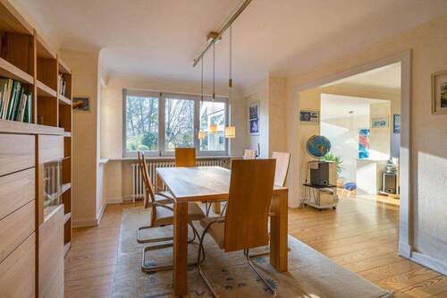 Großzügiger Essbereich - 