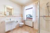 Duschbad mit Fernster - 