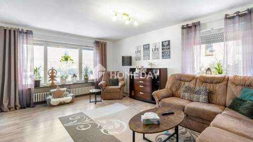 1. OG Wohnzimmer 1 - 