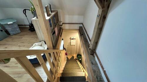 Holztreppe ins DG - 