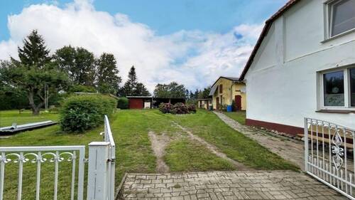 Zuwegung auf das Grundstück - 