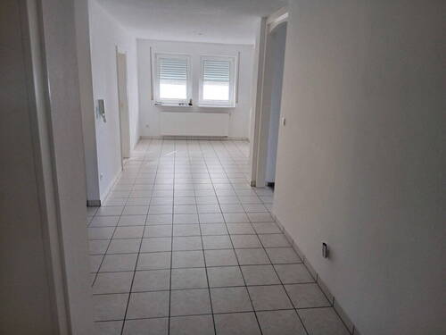 EG-Flur m. Eßecke - 6 Zimmer Einfamilienhaus in Arnstein