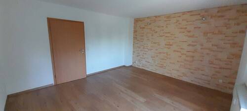Wohnzimmer - 3 Zimmer Etagenwohnung zum Kaufen in Landau in der Pfalz