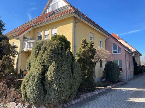 Außenanlage - 1 Zimmer Etagenwohnung zum Kaufen in Coswig