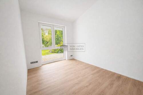  helles Kinderzimmer - 