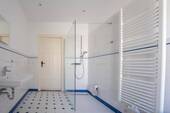 Duschbad im Erdgeschoss - 