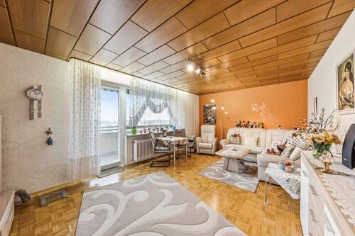 Wohnzimmer - 3 Zimmer Etagenwohnung zum Kaufen in Berlin