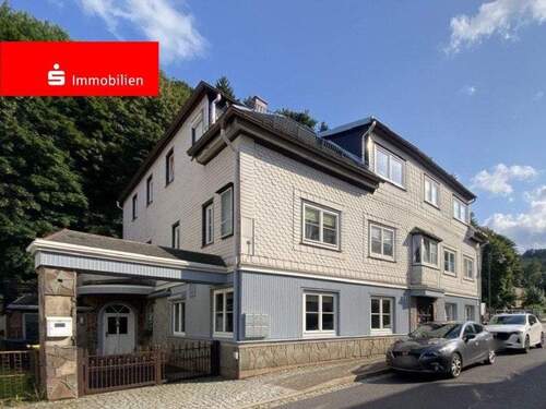 Straßenansicht Nordwestseite - Historisches Gebäude mit modernem Komfort am Waldrand von Friedrichroda