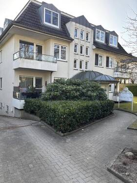 Haus Seitenansicht der Wohnung im ersten Obergeschoß - 