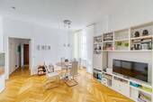 Wohn- & Esszimmer - 2 Zimmer Etagenwohnung zum Kaufen in Berlin