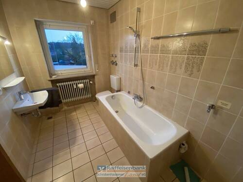 Bad mit Waschmaschinenanschluss - 