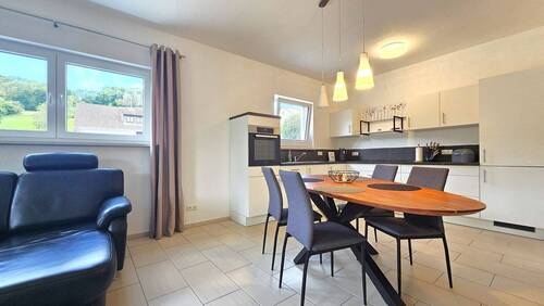 Bild 2 - 6 Zimmer Mehrfamilienhaus, Wohnhaus in Waldshut-Tiengen