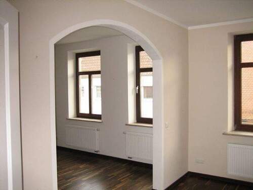 Wohnzimmer - Mehrfamilienhaus, Wohnhaus in Forchheim