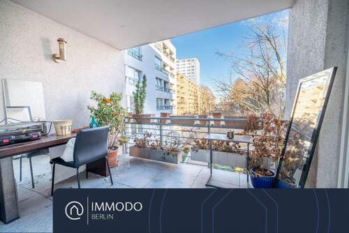 Balkon - ?? Sensation im Nollendorf-Kiez - hochwertig renovierte 2 Zimmer Wohnung mit Balkon und Aufzug