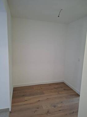 Flur und Wartefläche - 