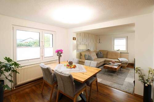 Essbereich im Wohnzimmer - Doppelhaushälfte mit 126,20 m&sup2; in Stralsund zum Kaufen