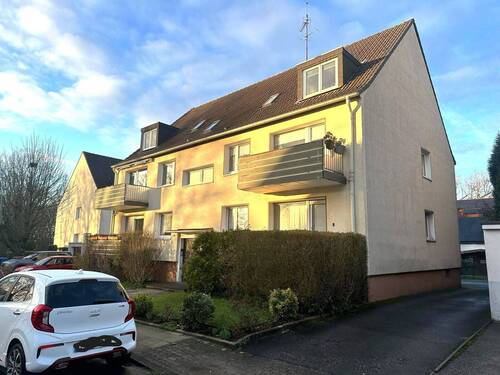 Vorderansicht - 2 Zimmer Etagenwohnung zum Kaufen in Essen
