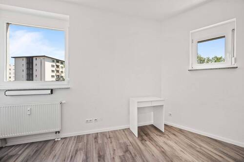 Zimmer 3 (1) - 