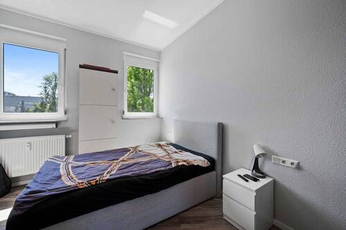 Zimmer 2 (2) - 