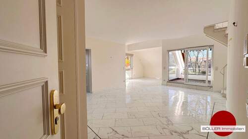 Heimkommen und Ankommen! - 2 Zimmer Etagenwohnung zur Miete in Nürnberg