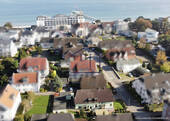 Drohne - 1 Zimmer Mehrfamilienhaus, Wohnhaus zum Kaufen in Scharbeutz