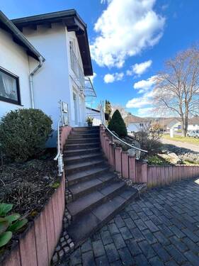 Treppe Hauseingang - 