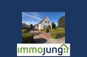 0 - Einfamilienhaus mit zusätzlichem Nebengebäude und großzügigem Garten in zentraler Lage von Grasberg