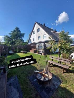 Hausansicht/Garten - 4 Zimmer Doppelhaushälfte in Berlin