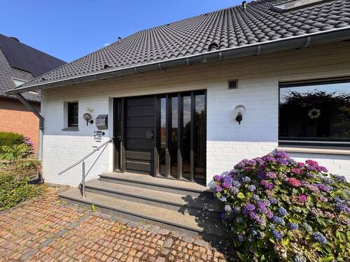 Eingangsbereich - 8 Zimmer Mehrfamilienhaus, Wohnhaus in Erkelenz