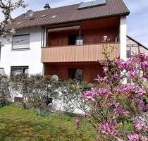 Ruhig, energieeffizient, gepflegt: 2,5-Fam-Haus Bj57 schöner Garten 2 Garagen sofort frei - Markgröningen