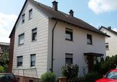 Vorderansicht Strasse - 8 Zimmer Mehrfamilienhaus, Wohnhaus zum Kaufen in Markgröningen