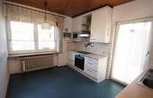 Küche mit Zugang zur Ostterrasse - 