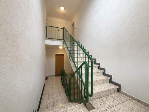 Hausflur - 3 Zimmer Etagenwohnung in Breckerfeld