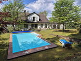 Pool - 9 Zimmer Einfamilienhaus in Großheubach