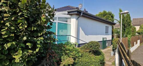 Bungalow - Einfamilienhaus mit 176,00 m² in Rüsselsheim am Main zum Kaufen