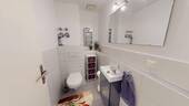 Gäste WC - 2 Zimmer Etagenwohnung zum Kaufen in Potsdam