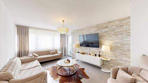 Wohnzimmer mit Zugang zur Loggia - Provisionsfrei für Käufer: Gepflegte 4-Zimmer-Eigentumswohnung mit Loggia und Garage in Hamm-Werries