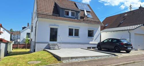 Außen 1 - Renov. EFH in Aalen-Was. 5 Zi., 130 m², mit Einl.-Whg., Garage, gr. Garten, ruh. Lage